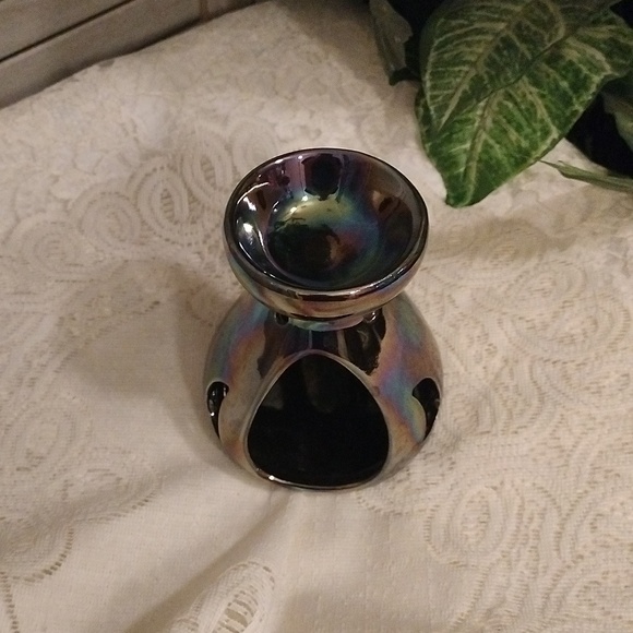 ⚜️ Irradescent Oil Warmer - Picture 6 of 9